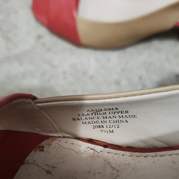 Anne Klein Red and Tan Open-Toe Sandals - Picture 3 of 4